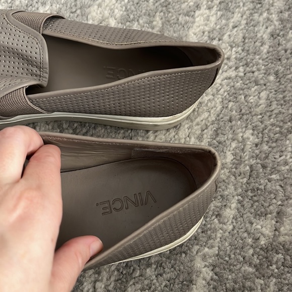 Vince Slip On Sneaker - Picture 3 of 4